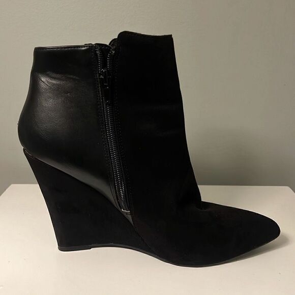 Worthington Women's Black Lapaz Pointed Toe Wedge Heel Ankle Boots Size 8 - Picture 6 of 11